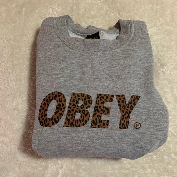 OBEY cheetah print sweatshirt - Picture 7 of 8